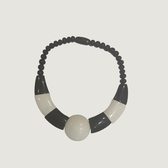 Jewelry - Vintage Black and White Chunky Bead Statement Necklace Mod Retro Style